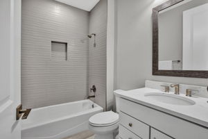  Photo 27