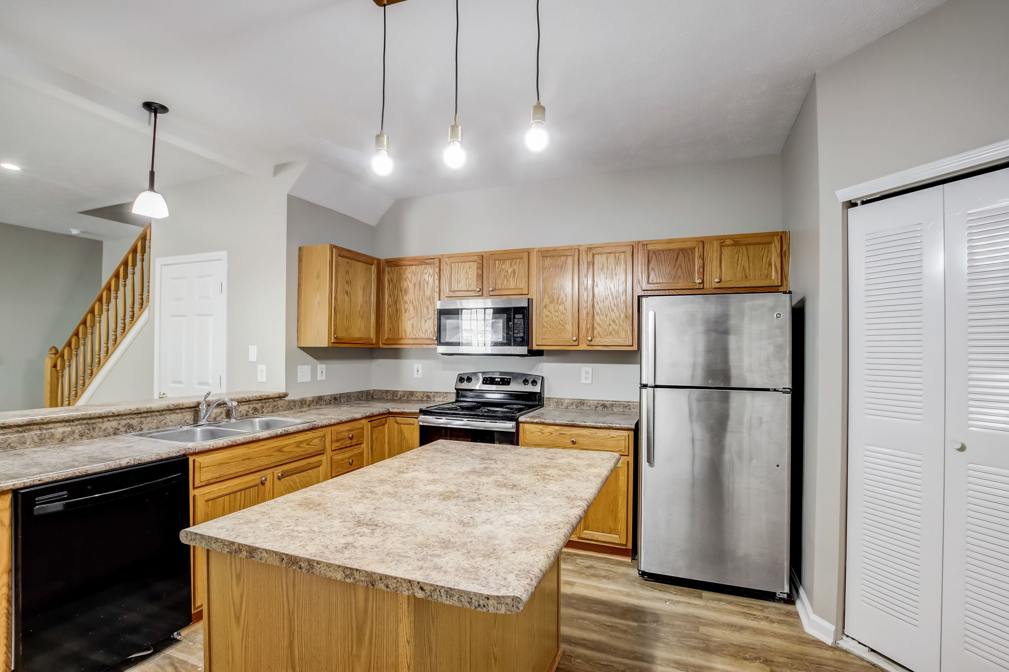 Enclave Blvd-011