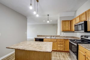 Enclave Blvd-010
