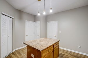 Enclave Blvd-012