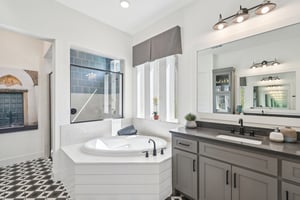 Misty Ridge Dr-1604-034.jpg