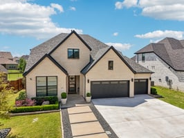 Misty Ridge Dr-1604-061.jpg