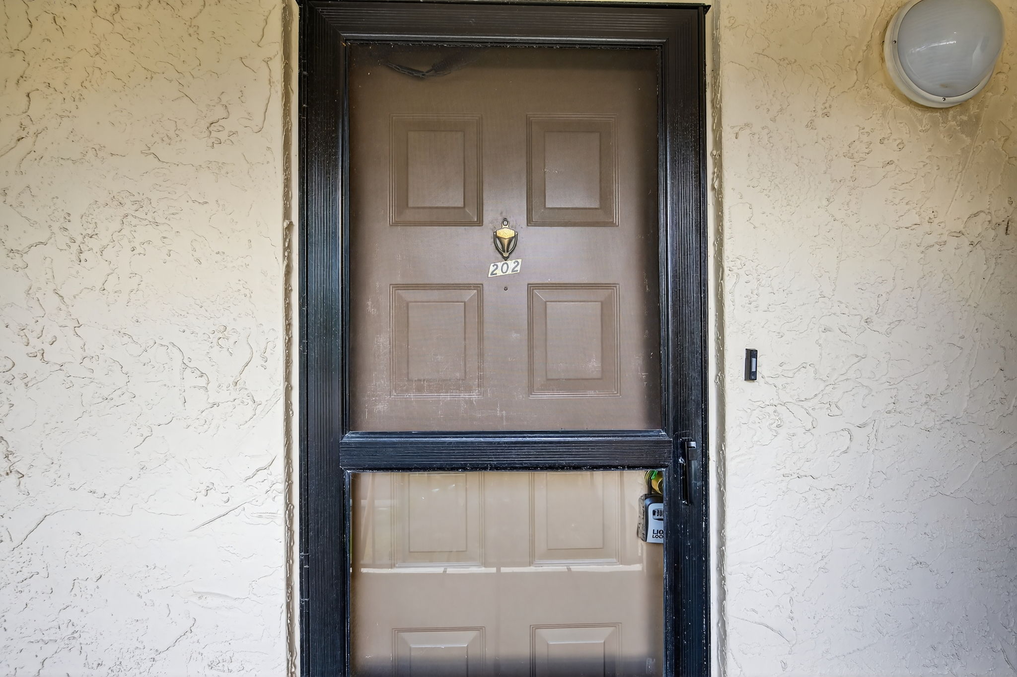 Exteriors (13)