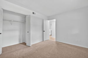 Interiors (4)