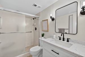 Interiors (7)