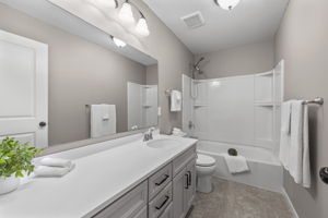  Photo 45