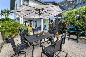 Outdoor Seating View 3