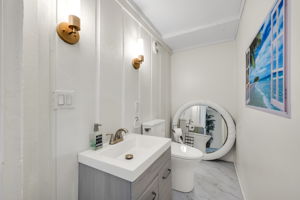 Den Bath