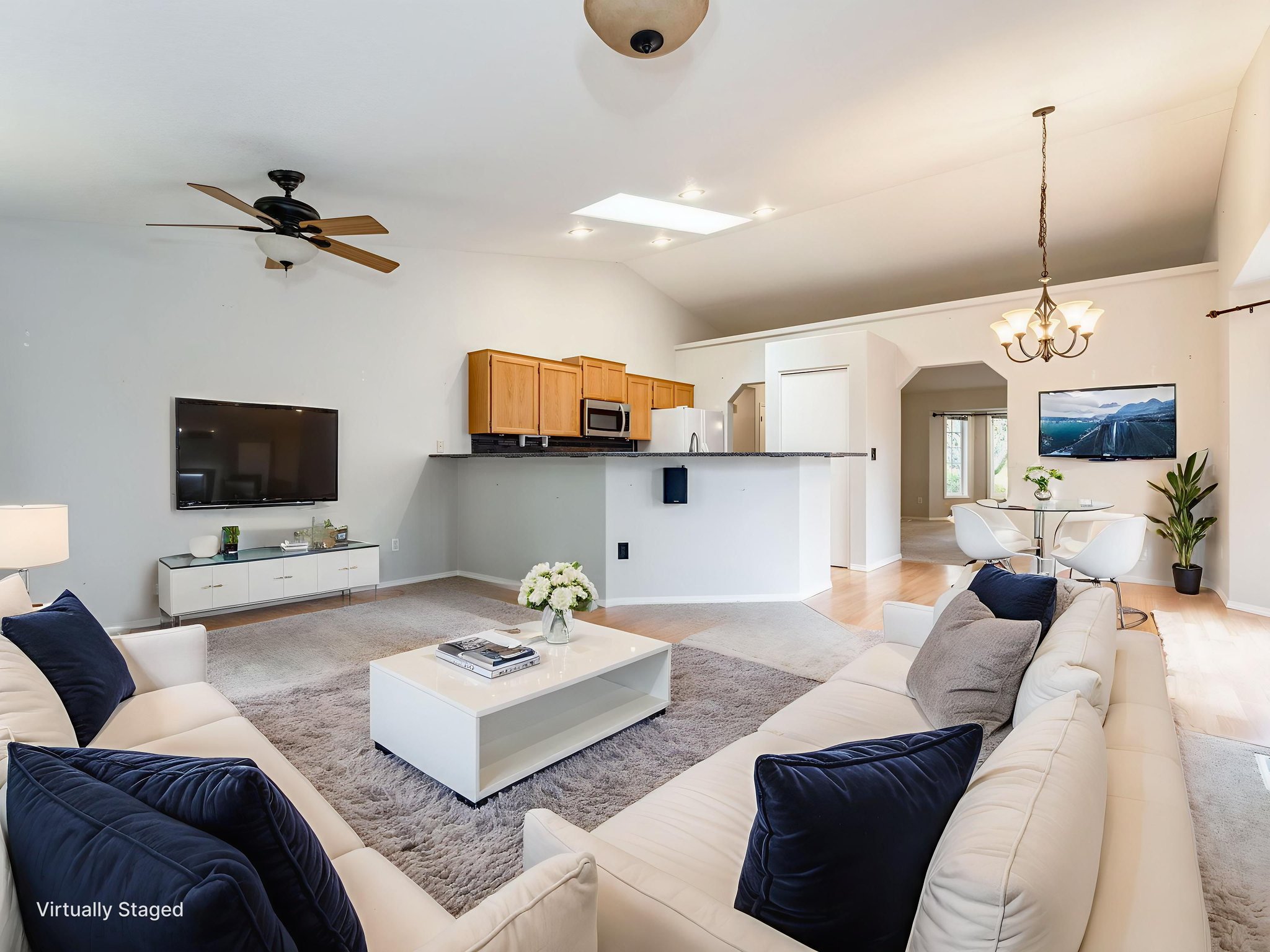 1149 SW Tobias Way Aloha OR  (47) virtually staged.jpeg