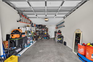 Garage 2 of 2