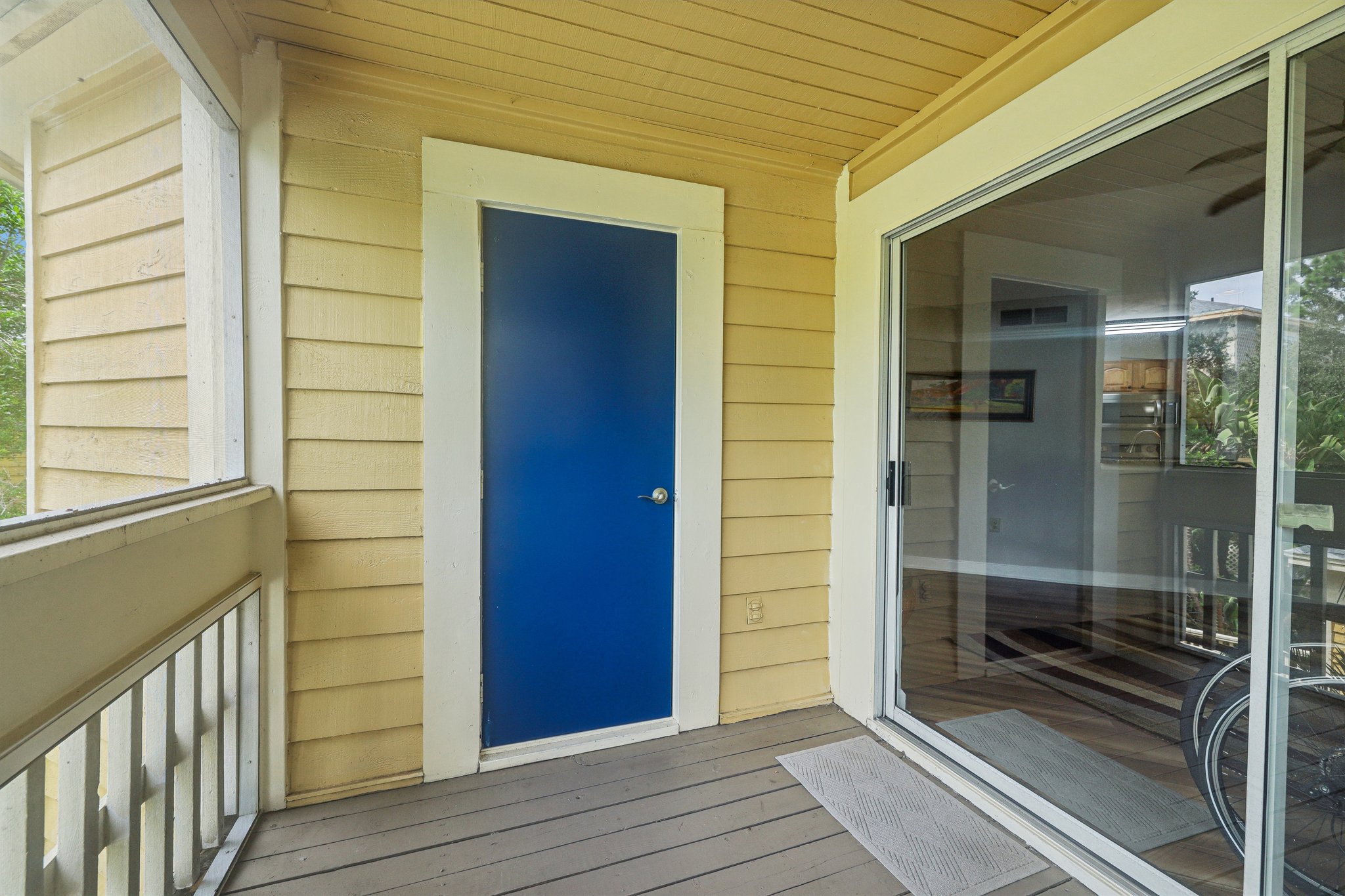 112th Ave NE 215-S0909-027.jpg