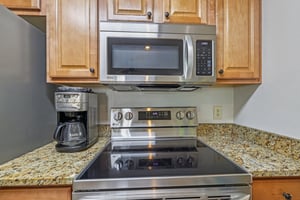 112th Ave NE 215-S0909-017.jpg