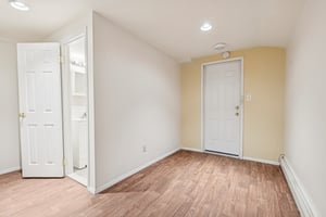 Arlington Rd-S1802-035.jpg