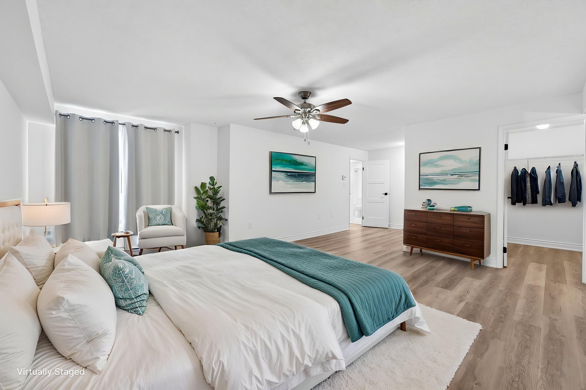 115 Barrett Court-14 virtually staged.jpeg