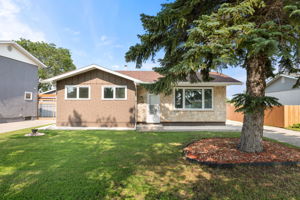 115 Blechner Dr - Exterior-1