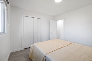 115 Blechner Dr - Interior-18