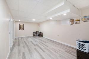 115 Blechner Dr - Interior-22