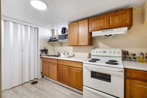 115 Blechner Dr - Interior-24