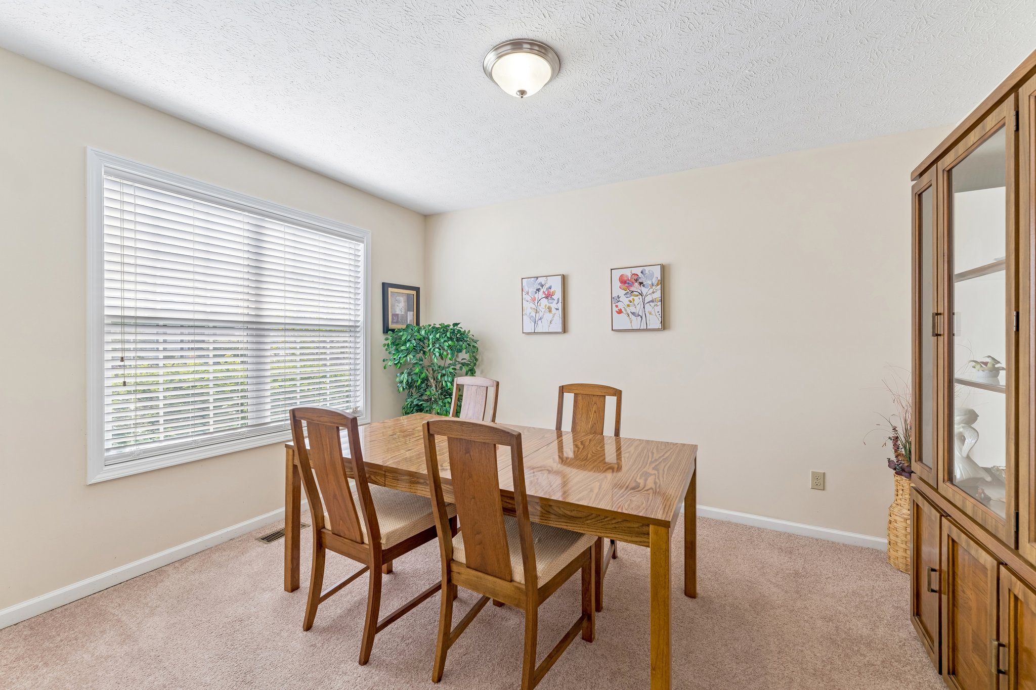 Carrington Ct-S2804-013.jpg