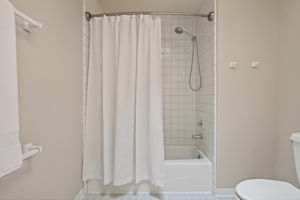  Photo 49