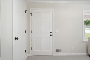  Photo 0