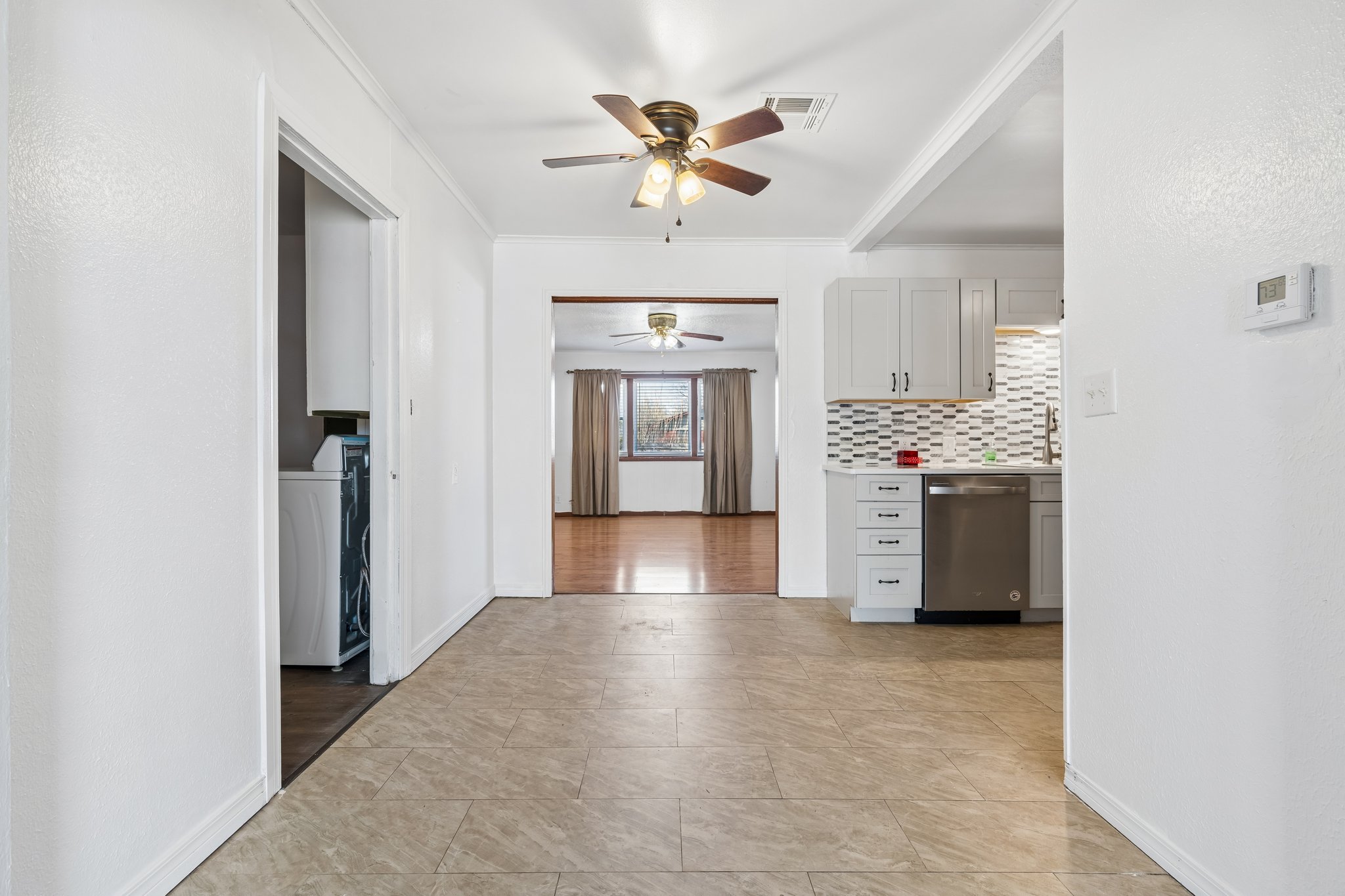 115 E Haddock St_016.jpg