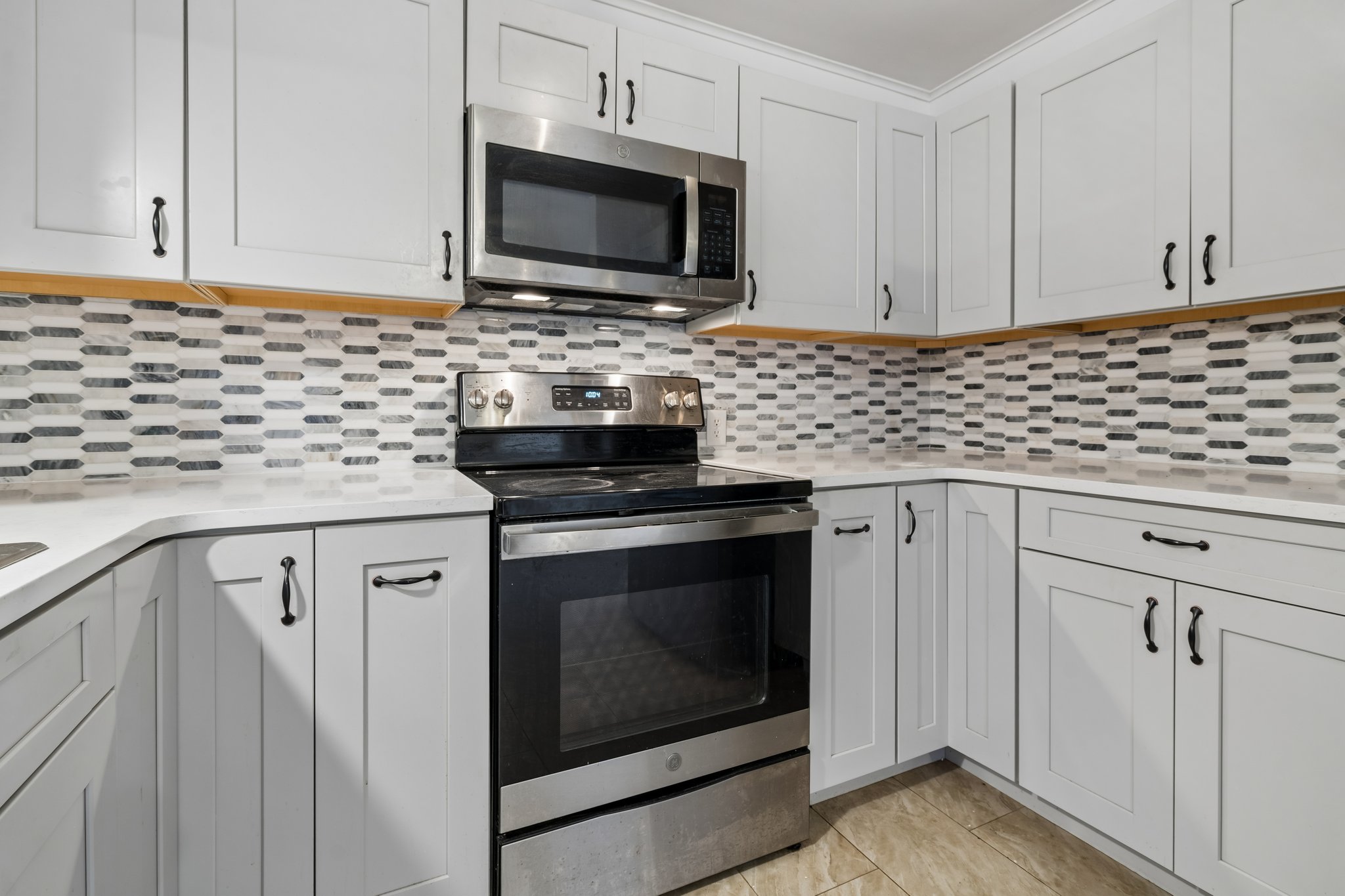 115 E Haddock St_020.jpg