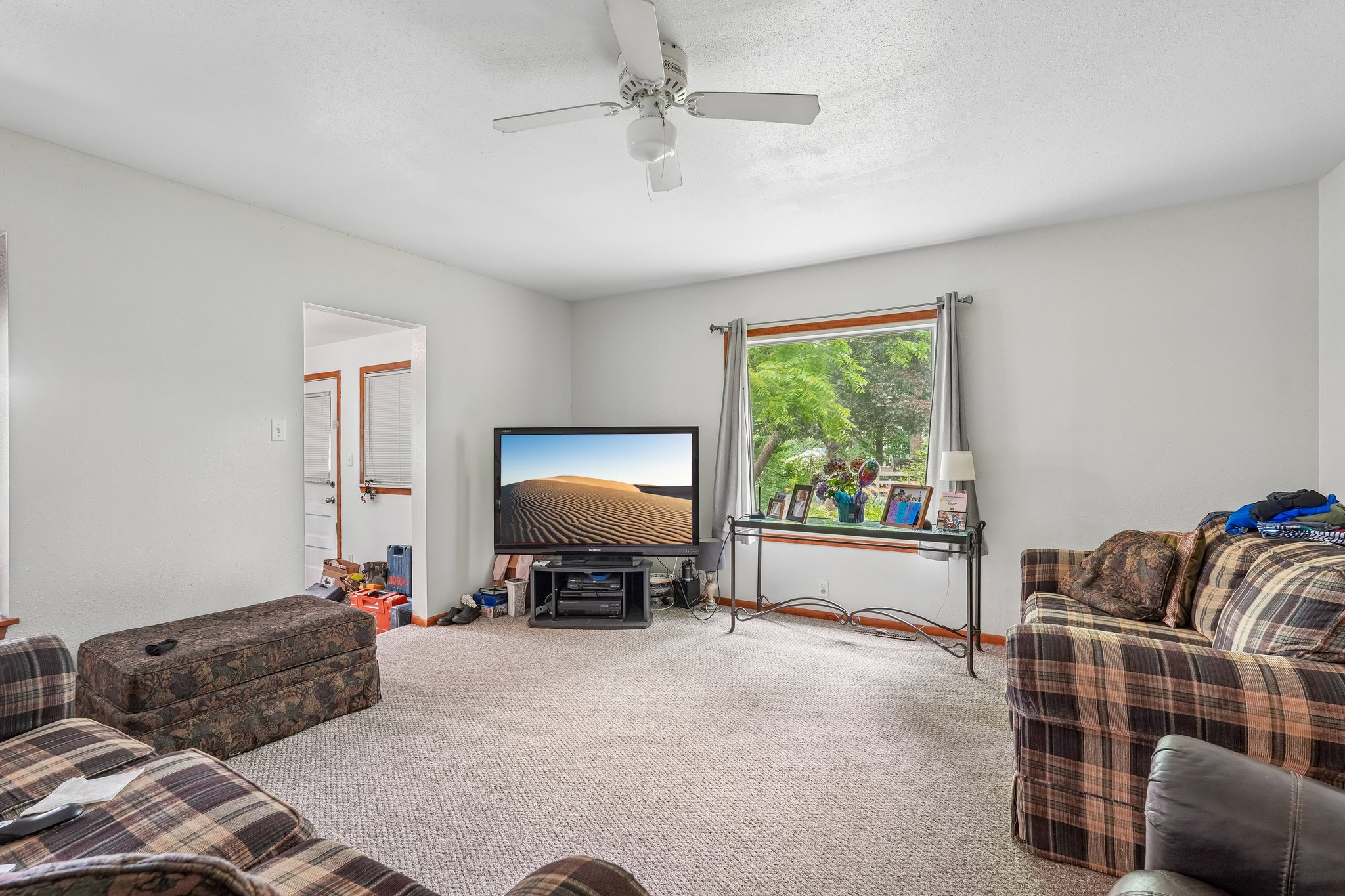 E Lake Ln-S1007-014.jpg