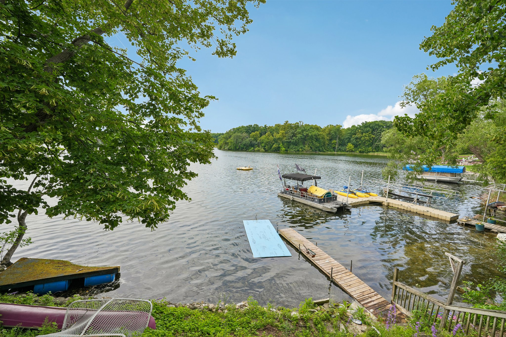 E Lake Ln-S1007-043.jpg