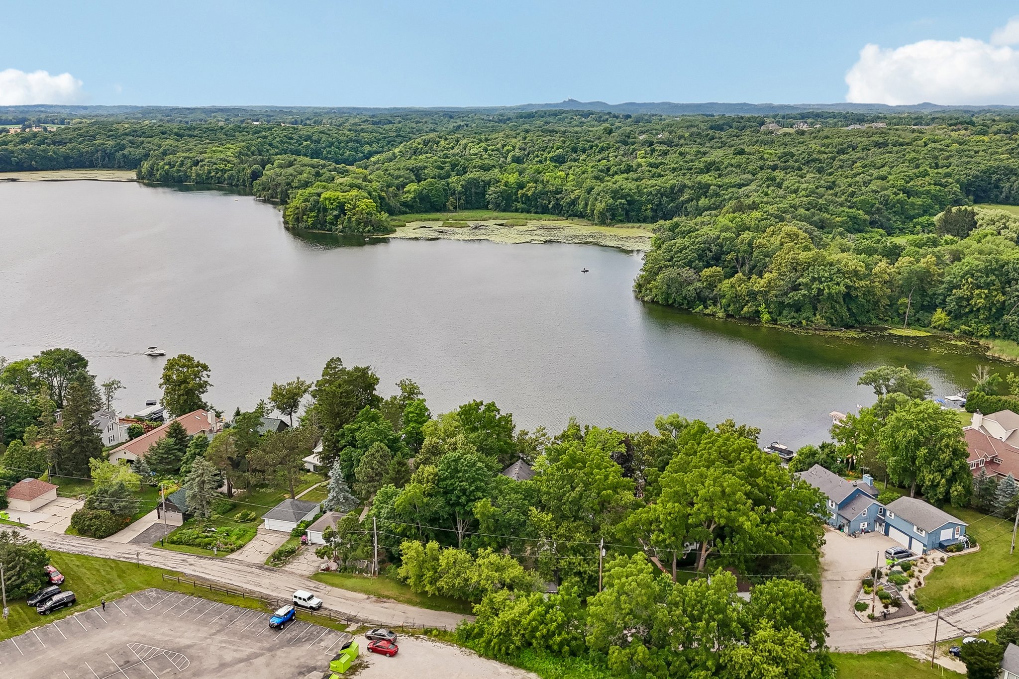 E Lake Ln-S1007-046.jpg