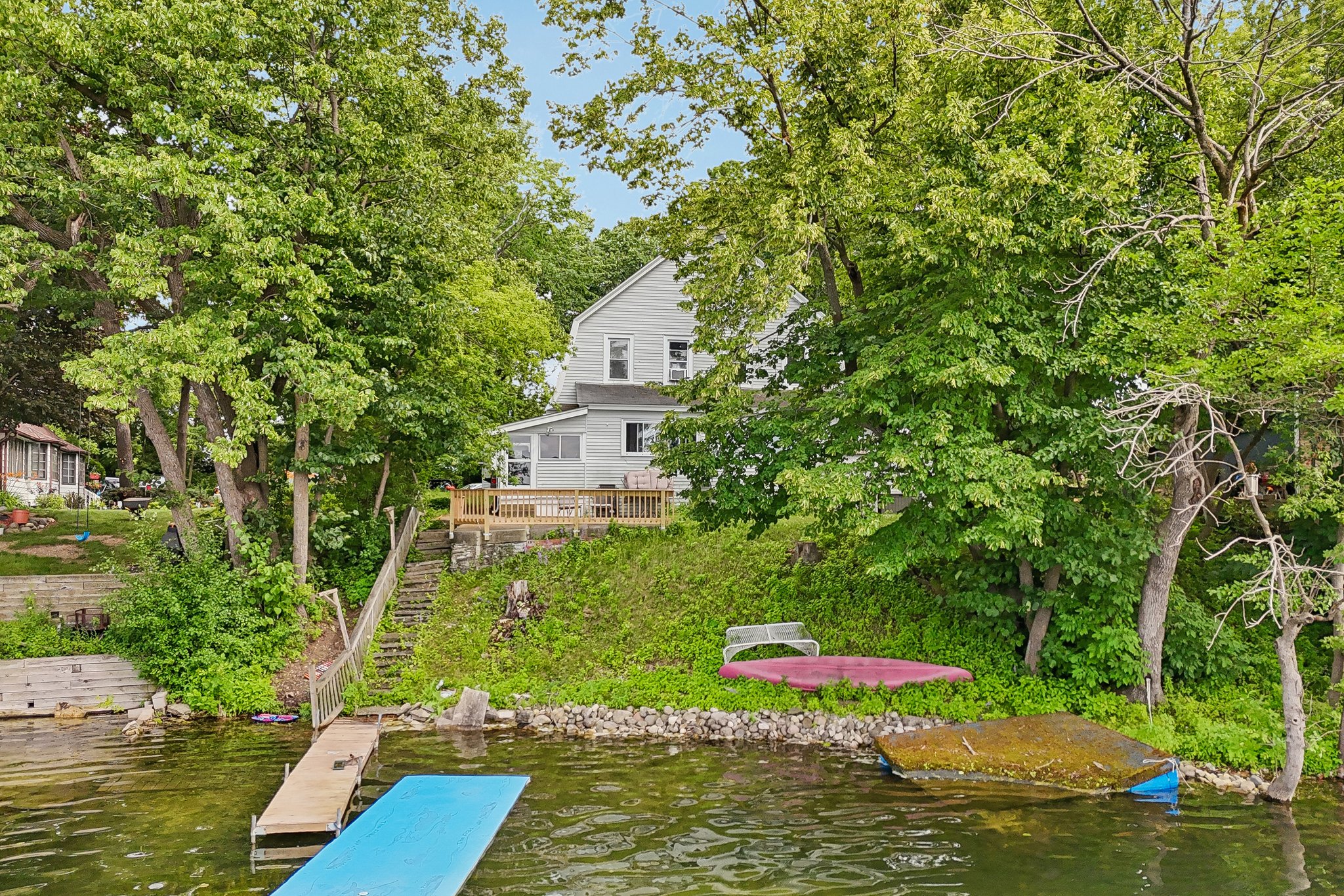 E Lake Ln-S1007-054.jpg