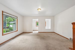 E Lake Ln-S1007-012.jpg