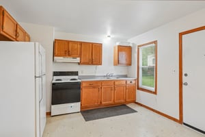E Lake Ln-S1007-019.jpg