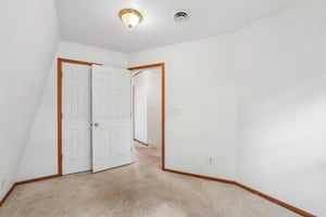 E Lake Ln-S1007-028.jpg