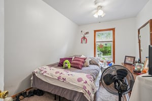 E Lake Ln-S1007-037.jpg