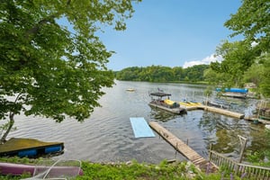 E Lake Ln-S1007-043.jpg