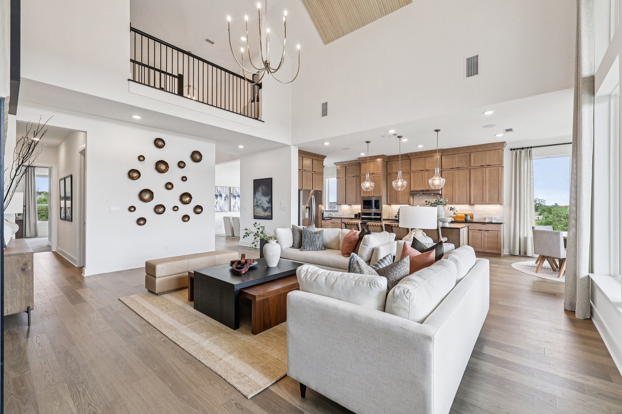 McMillian Dr-S0304-007.jpg