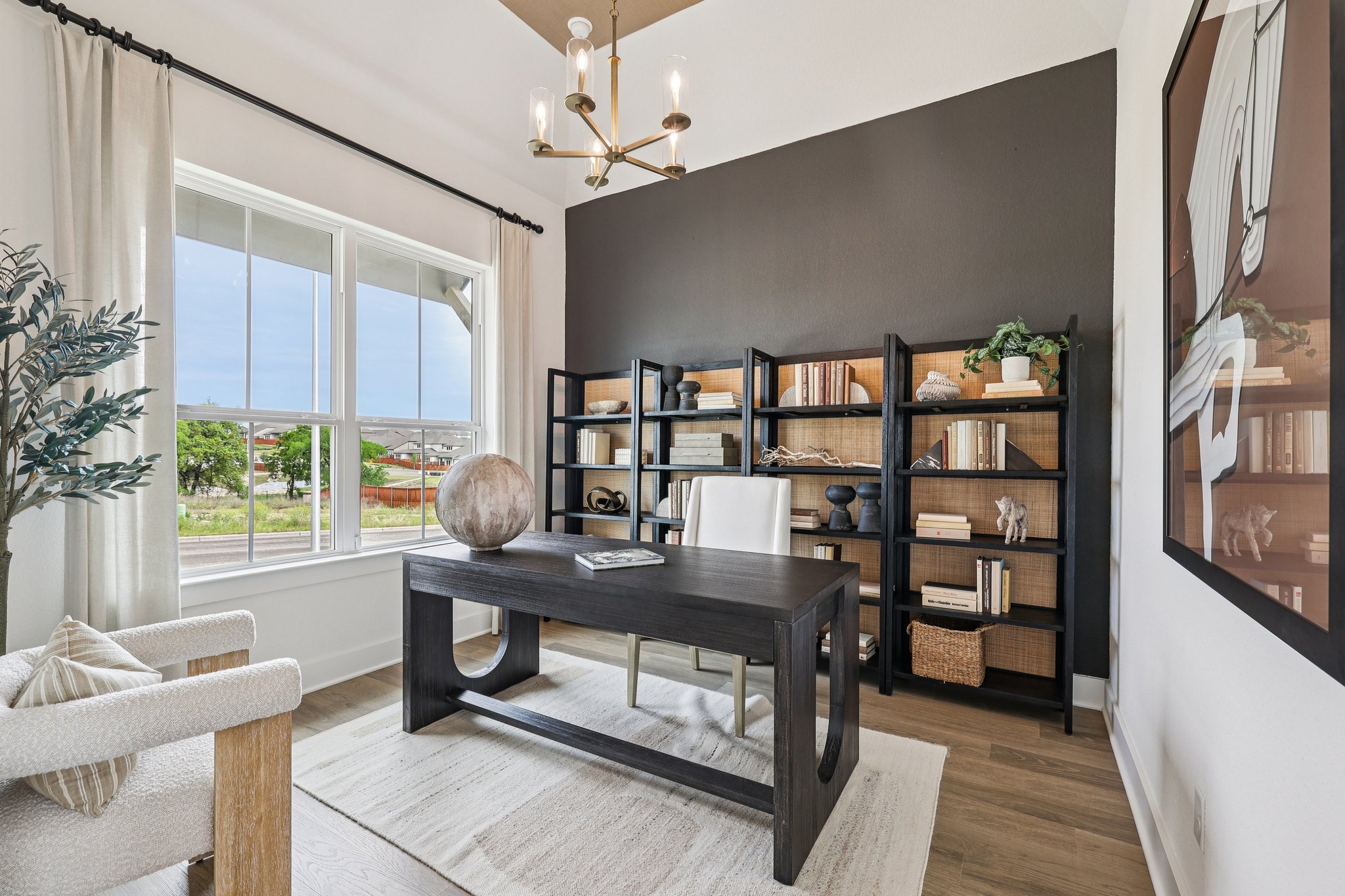 McMillian Dr-S0304-020.jpg