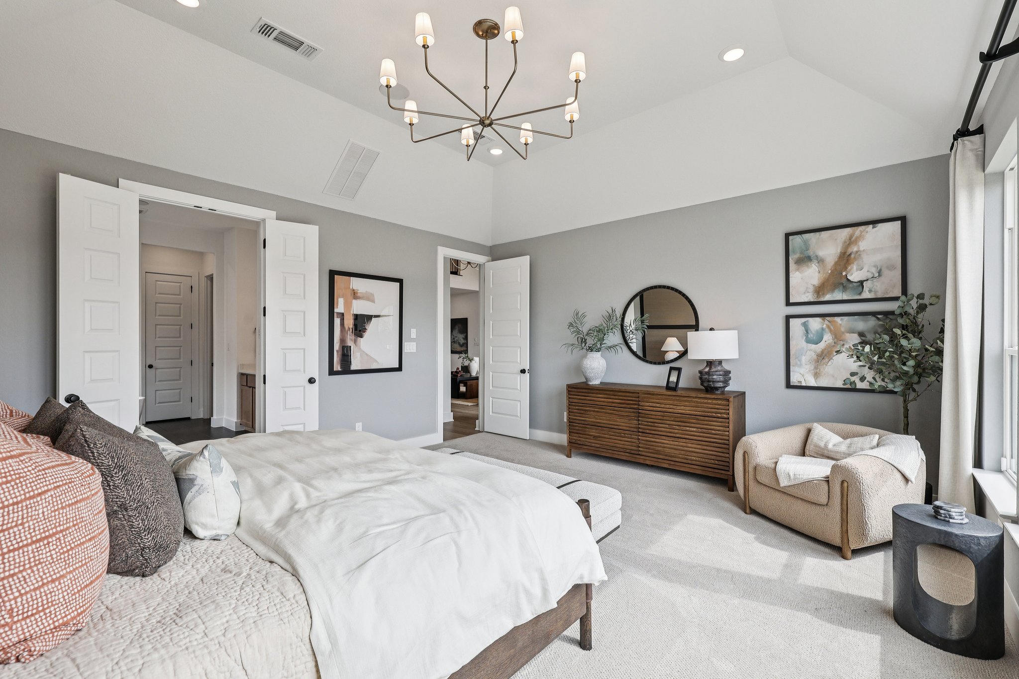 McMillian Dr-S0304-023.jpg