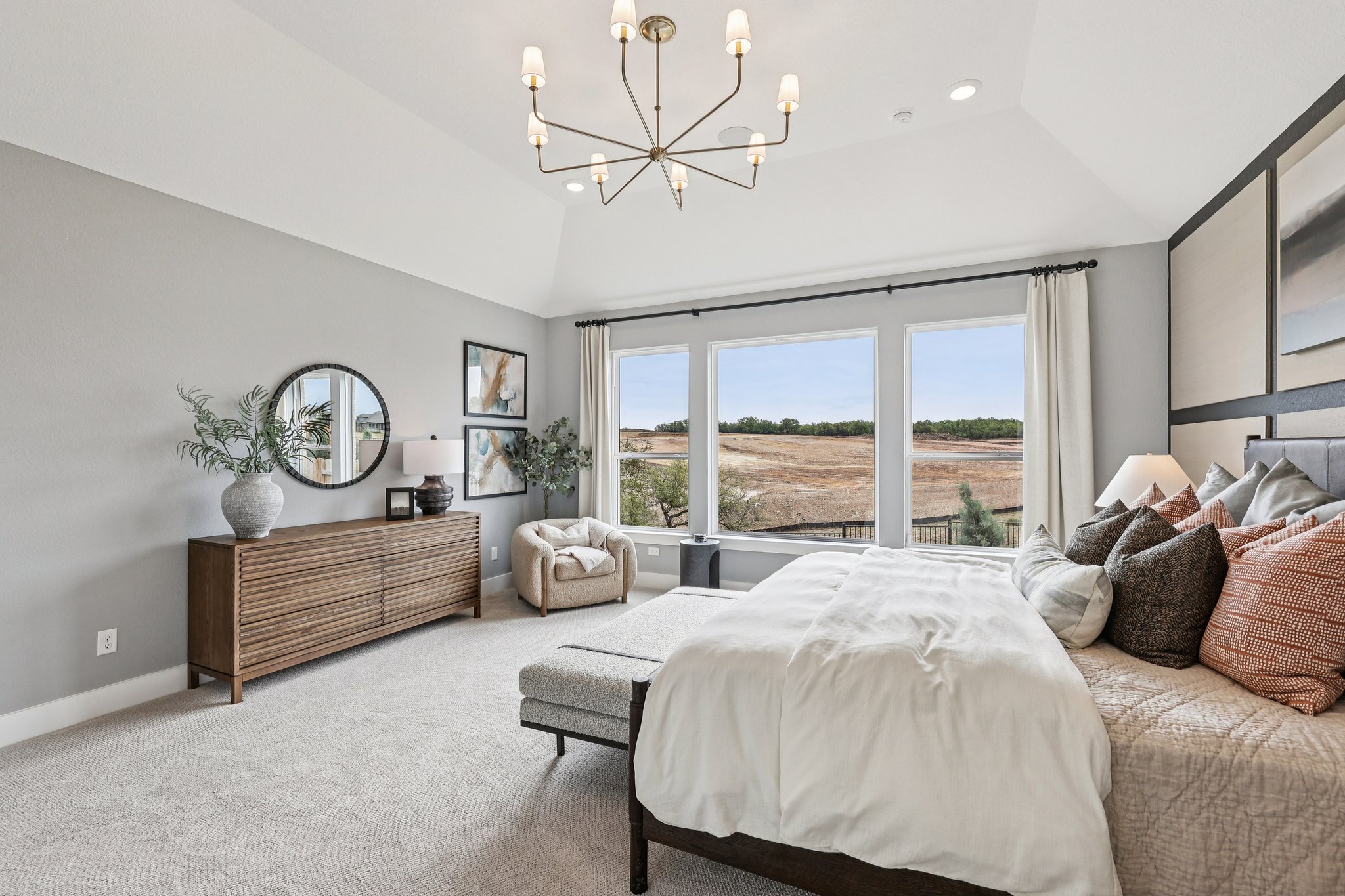 McMillian Dr-S0304-024.jpg