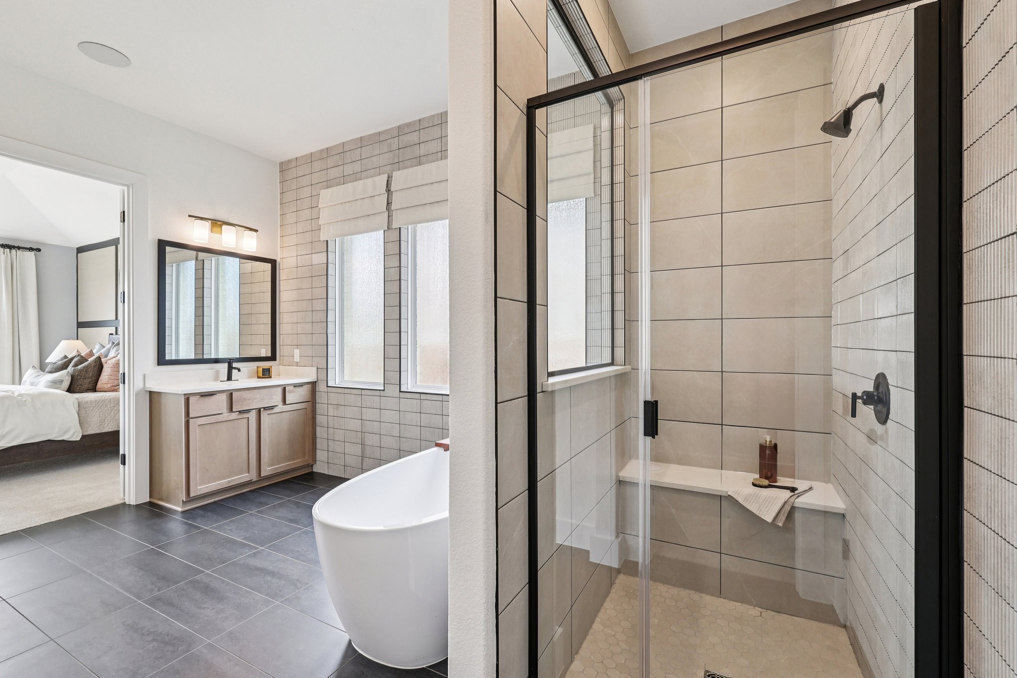 McMillian Dr-S0304-028.jpg