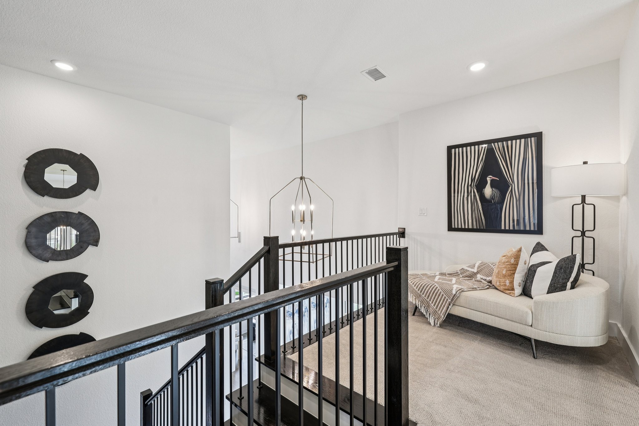 McMillian Dr-S0304-036.jpg