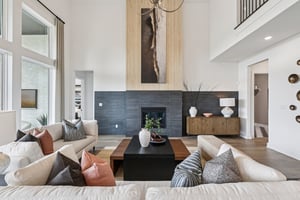 McMillian Dr-S0304-010.jpg