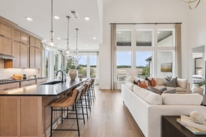 McMillian Dr-S0304-012.jpg