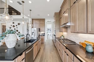 McMillian Dr-S0304-016.jpg