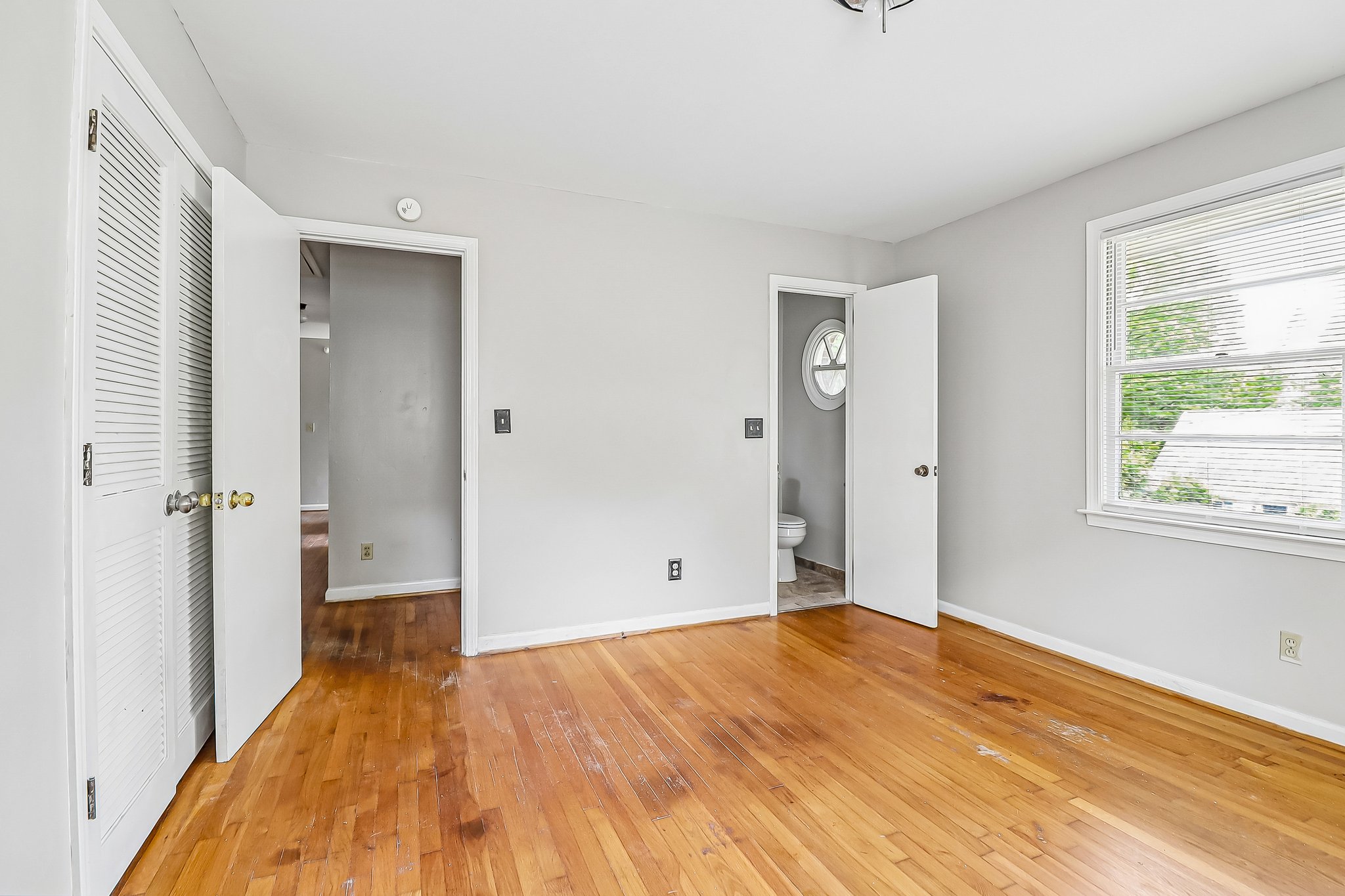 Meech St-S1205-020.jpg