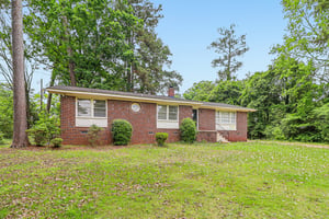 Meech St-S1205-003.jpg