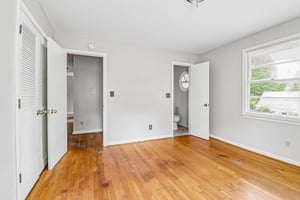Meech St-S1205-020.jpg