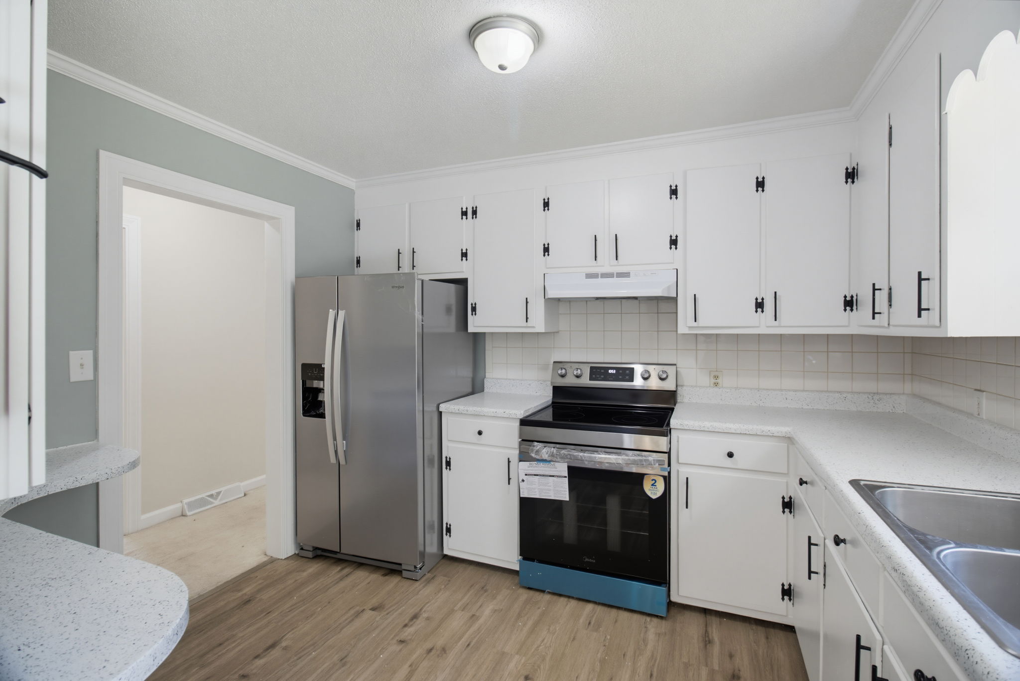 115 Monroe Dr-13