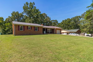 115 Monroe Dr-4